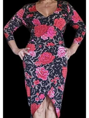 Venus Ruched Bodycon Floral Dress Large EUC